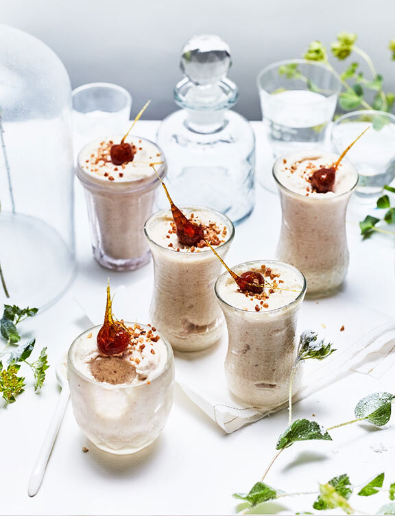 image de la recette Mousse de marron, noisettes caramélisées, pralin à la fleur de sel